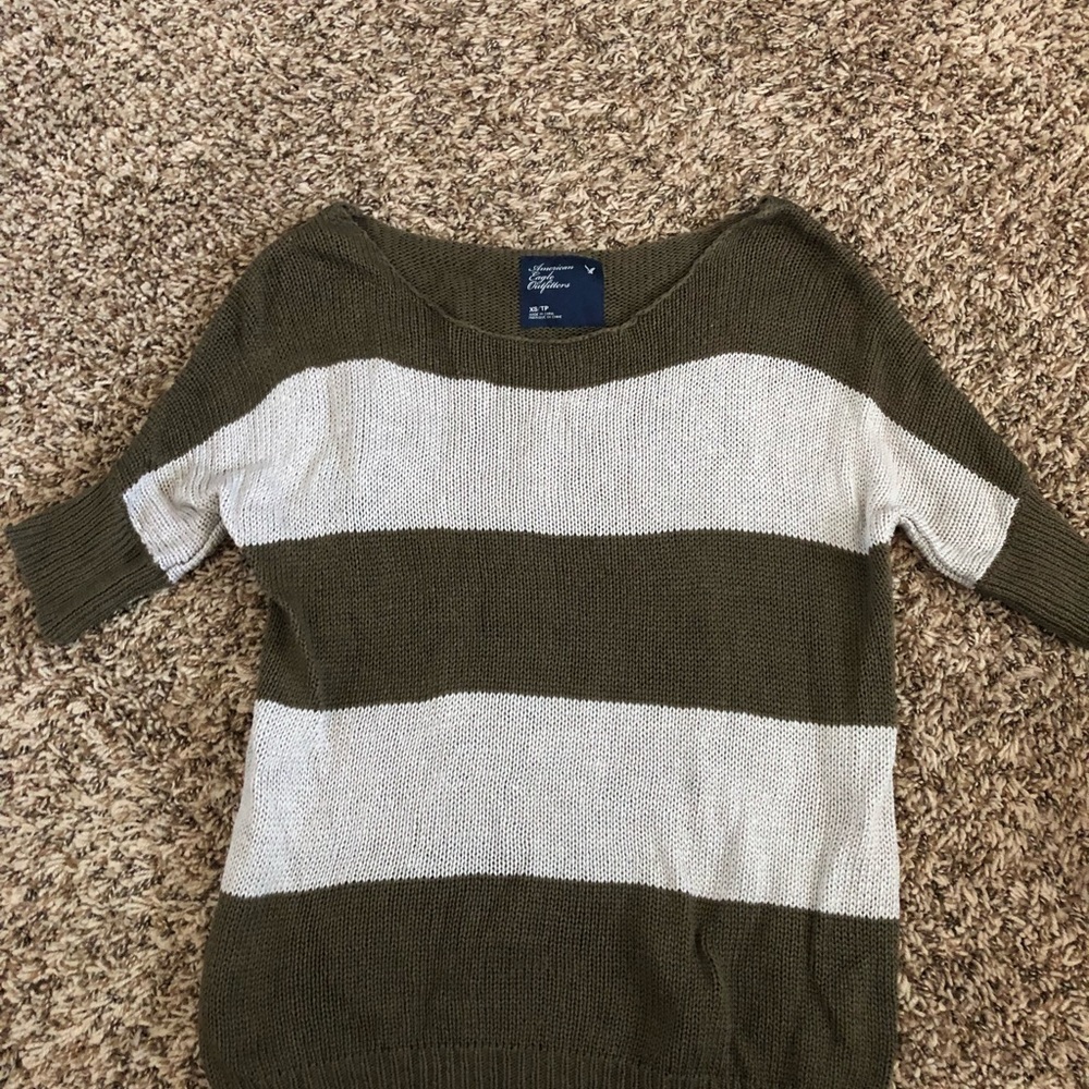 American Eagle knit top